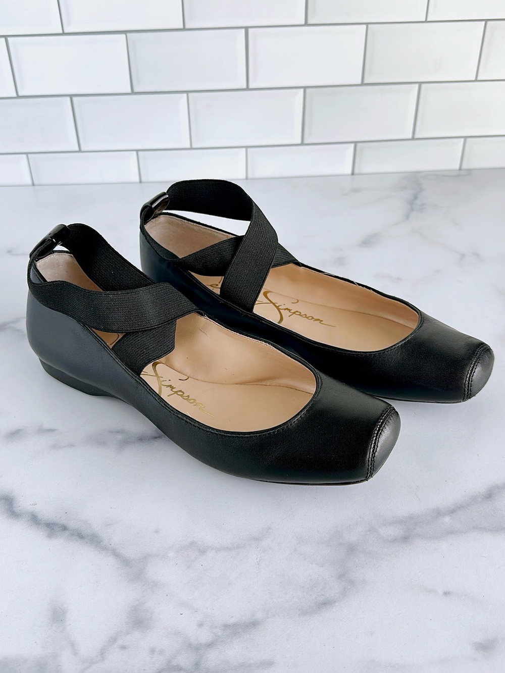 Jessica Simpson Ballet Flats in Black
